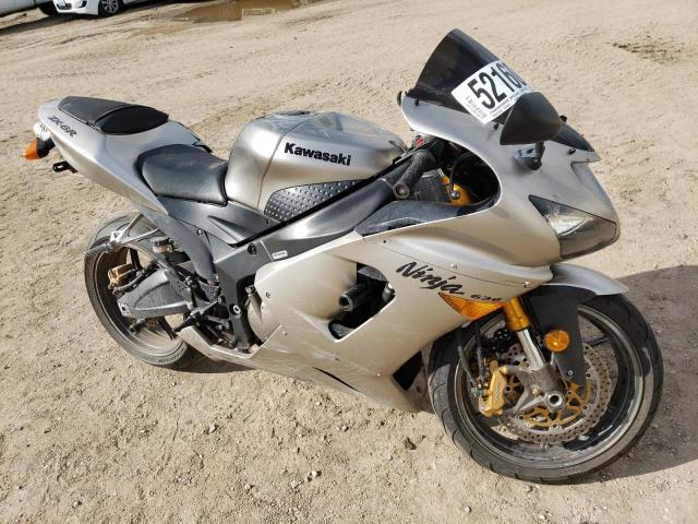 JKBZXJC145A019865 - 2005 KAWASAKI ZX636 C1 SILVER photo 1