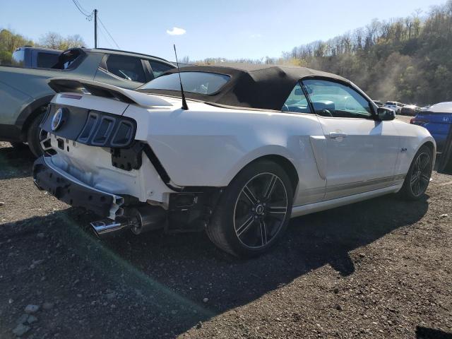 1ZVBP8FF2D5207560 - 2013 FORD MUSTANG GT WHITE photo 3