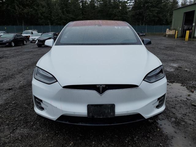 5YJXCBE26GF019062 - 2016 TESLA MODEL X WHITE photo 5