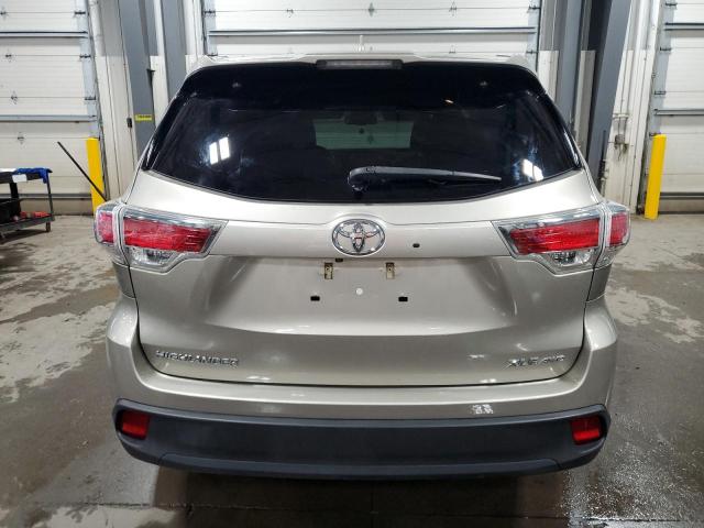 5TDJKRFH0GS343608 - 2016 TOYOTA HIGHLANDER XLE TAN photo 6