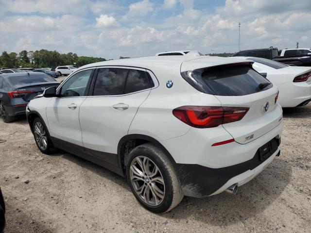 WBXYH9C07N5U10416 - 2022 BMW X2 SDRIVE28I WHITE photo 2