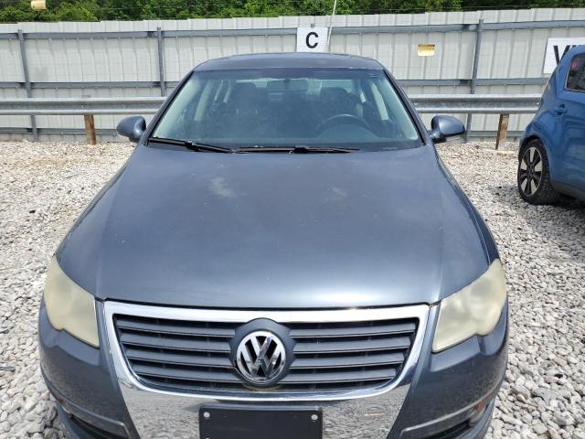 WVWJK73C79P002846 - 2009 VOLKSWAGEN PASSAT TURBO GRAY photo 5