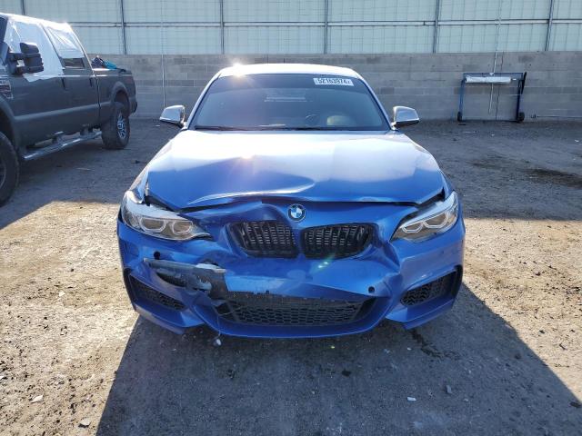 WBA2G3C36H7A25371 - 2017 BMW M240XI BLUE photo 5
