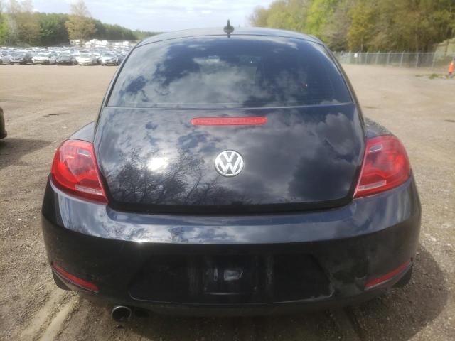 3VWJX7AT7DM660845 - 2013 VOLKSWAGEN BEETLE BLACK photo 6