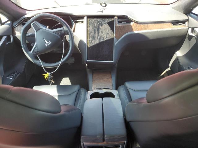 5YJSA1E20JF297943 - 2018 TESLA MODEL S RED photo 8