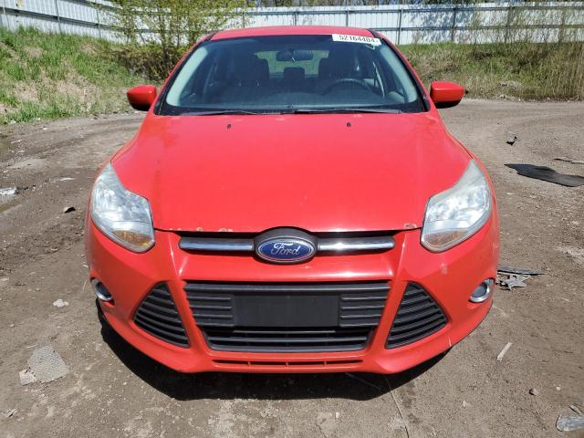 1FAHP3K25CL221570 - 2012 FORD FOCUS SE RED photo 5