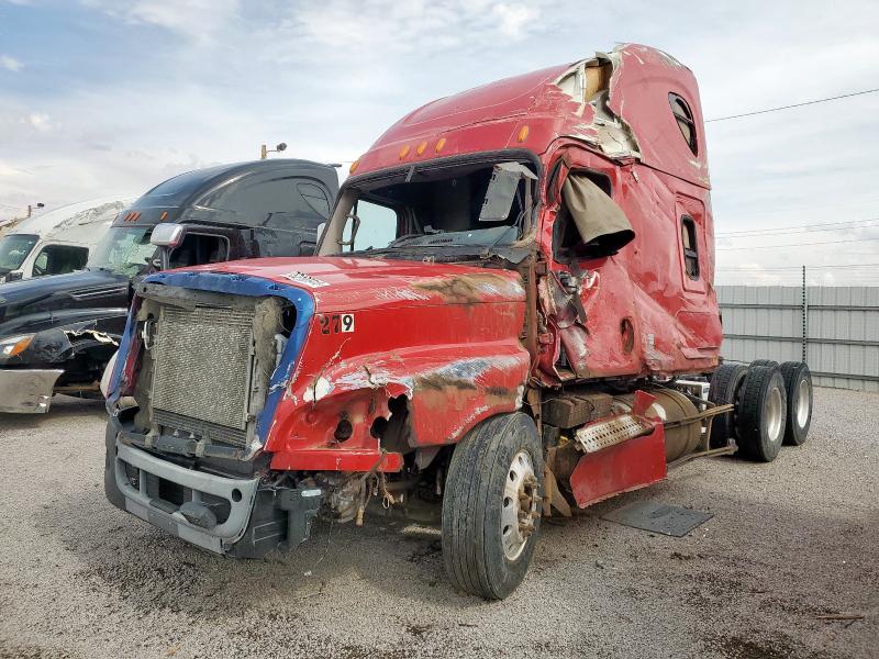 3AKJGLDR9DSFF8729 - 2013 FREIGHTLINER CASCADIA 1 Красный фото 2