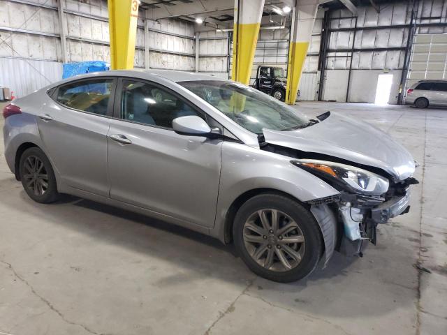 5NPDH4AE3GH696829 - 2016 HYUNDAI ELANTRA SE SILVER photo 4