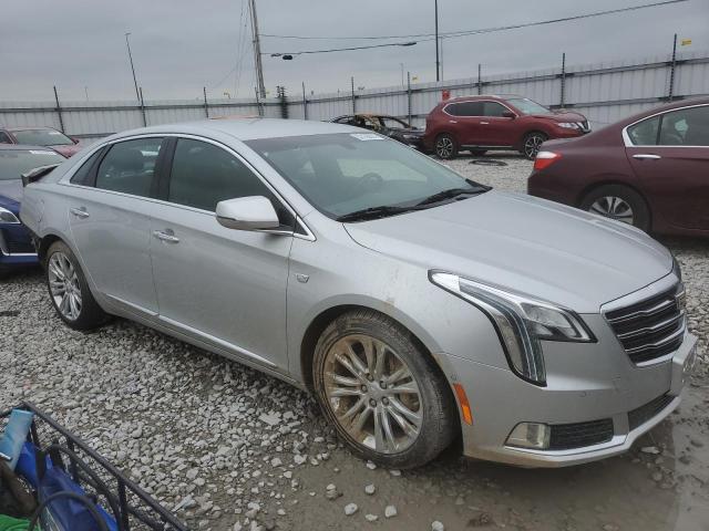 2G61M5S33K9153027 - 2019 CADILLAC XTS LUXURY SILVER photo 4