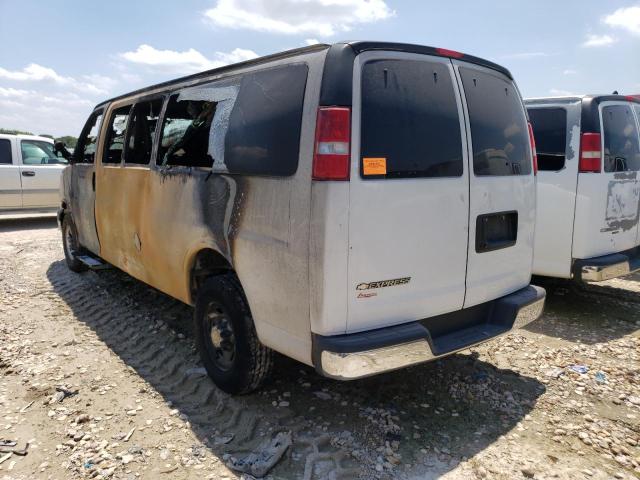 1GAZGPFG0K1204951 - 2019 CHEVROLET EXPRESS G3 LT BURN photo 2