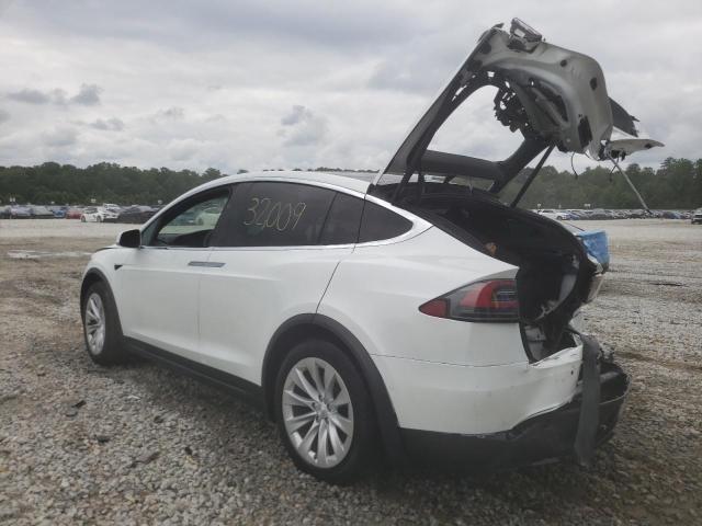 5YJXCDE27LF248453 - 2020 TESLA MODEL X WHITE photo 3