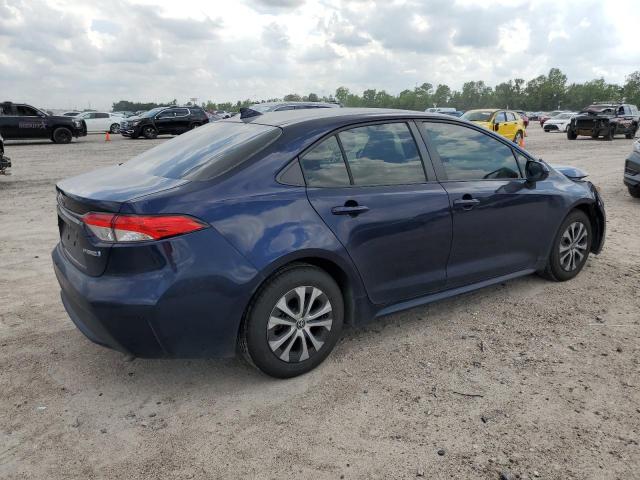 JTDEAMDE6NJ050855 - 2022 TOYOTA COROLLA LE BLUE photo 3