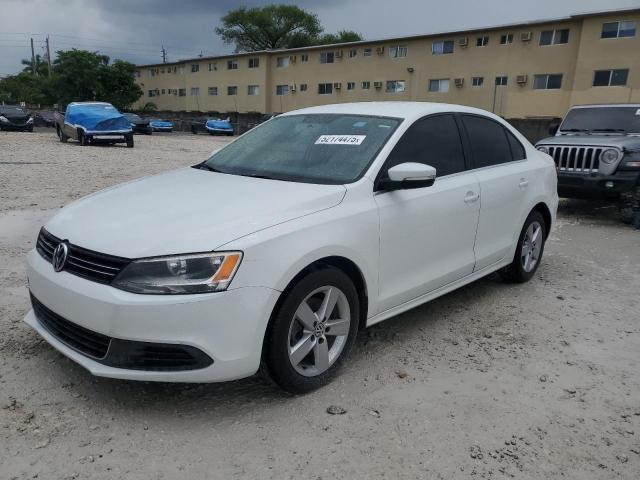 3VWLL7AJ2EM266867 - 2014 VOLKSWAGEN JETTA TDI WHITE photo 1
