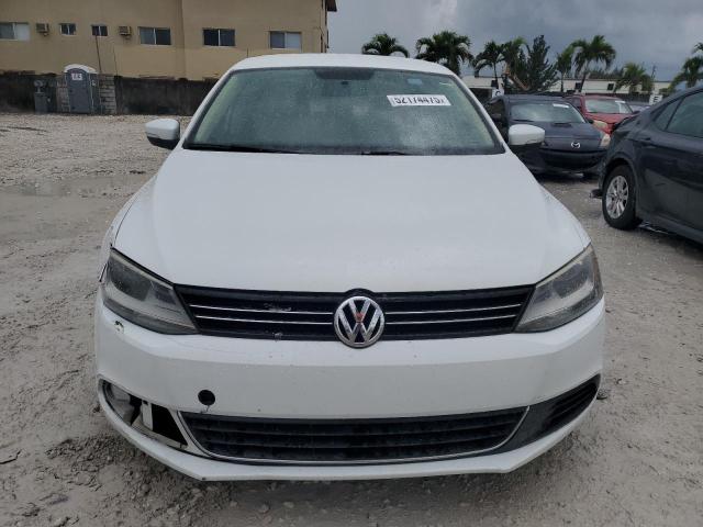 3VWLL7AJ2EM266867 - 2014 VOLKSWAGEN JETTA TDI WHITE photo 5