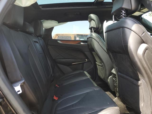 5LMCJ2C94HUL12397 - 2017 LINCOLN MKC SELECT Սև լուսանկար 11