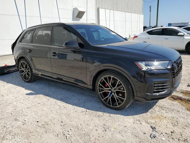 WA1VXAF70MD036792 - 2021 AUDI Q7 PRESTIGE BLACK photo 4