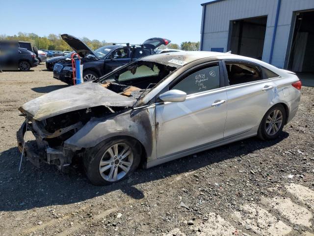 5NPEB4AC0BH076677 - 2011 HYUNDAI SONATA GLS SILVER photo 1