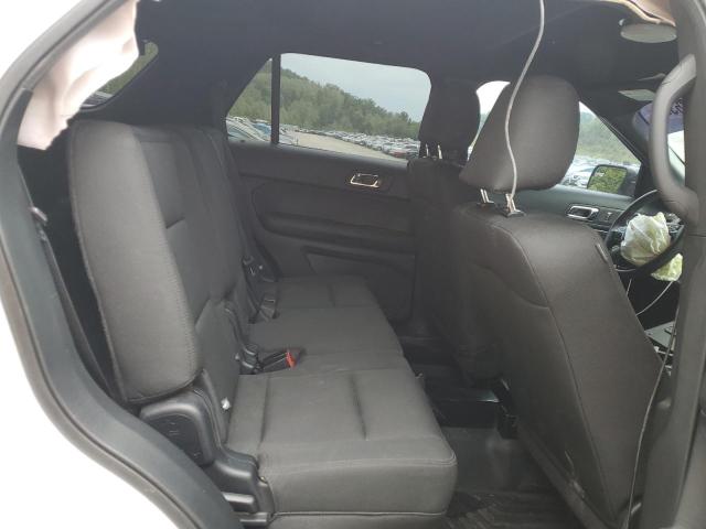 1FM5K8AR8JGA21873 - 2018 FORD EXPLORER POLICE INTERCEPTOR WHITE photo 11
