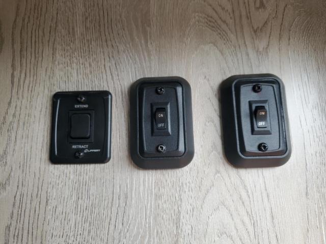 5SFPB2629NE490071 - 2022 HEART LAND PROWLER 双色 照片 8