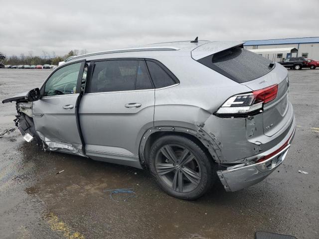 1V2ME2CA4MC231070 - 2021 VOLKSWAGEN ATLAS CROS SE SILVER photo 2