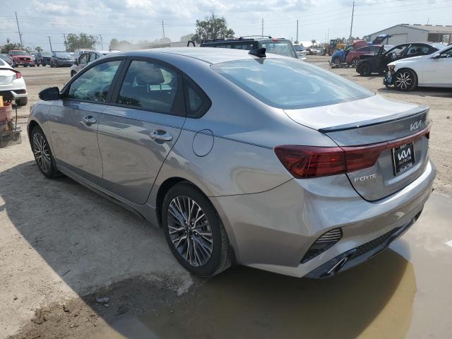 3KPF54AD6PE596589 - 2023 KIA FORTE GT LINE GRAY photo 2