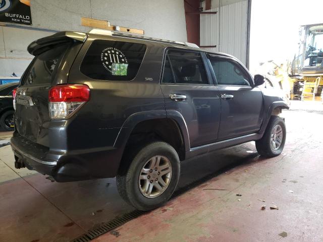 JTEBU5JRXB5042460 - 2011 TOYOTA 4RUNNER SR5 GRAY photo 3