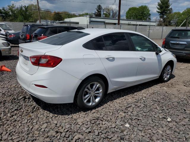 1G1BC5SM0K7133468 - 2019 CHEVROLET CRUZE LS WHITE photo 3