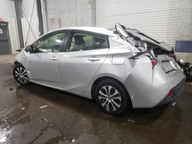 JTDL9RFU2L3019704 - 2020 TOYOTA PRIUS LE SILVER photo 2