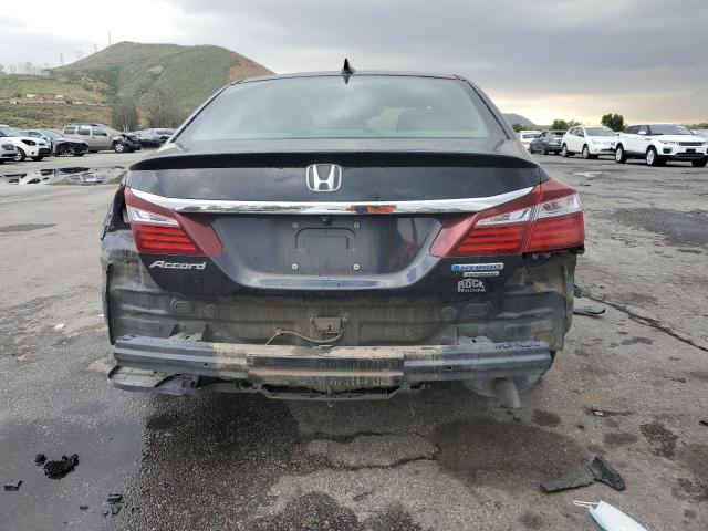 JHMCR6F73HC013876 - 2017 HONDA ACCORD TOURING HYBRID BLACK photo 6