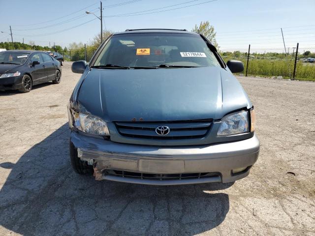 4T3ZF13C32U469891 - 2002 TOYOTA SIENNA LE TEAL photo 5