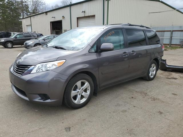 2013 TOYOTA SIENNA LE, 