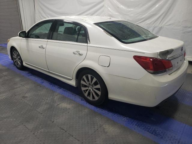 4T1BK3DB4BU421453 - 2011 TOYOTA AVALON BASE WHITE photo 2