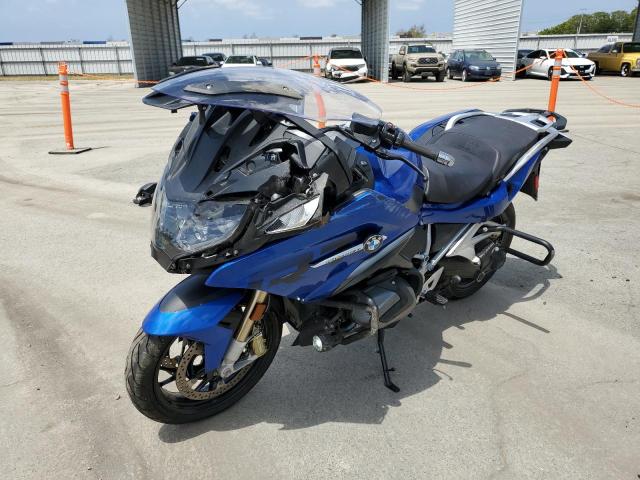 WB10L0300M6E41780 - 2021 BMW R 1250 RT BLUE photo 2