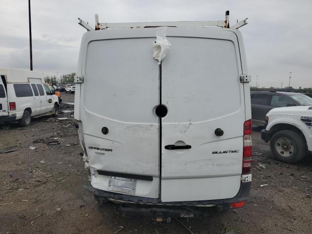 WD3PE7DC7E5823171 - 2014 MERCEDES-BENZ SPRINTER 2500 WHITE photo 6