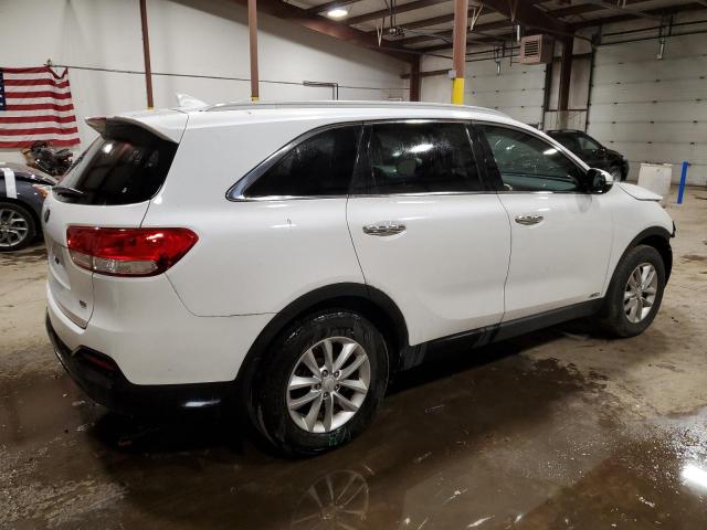 5XYPGDA36JG425695 - 2018 KIA SORENTO LX WHITE photo 3