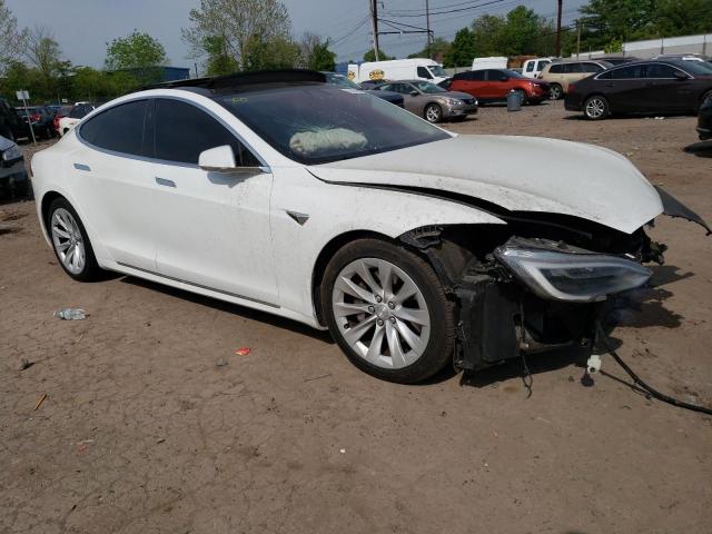 5YJSA1E20GF169727 - 2016 TESLA MODEL S Білий фото 4