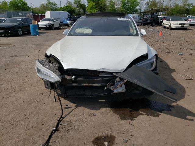 5YJSA1E20GF169727 - 2016 TESLA MODEL S Білий фото 5