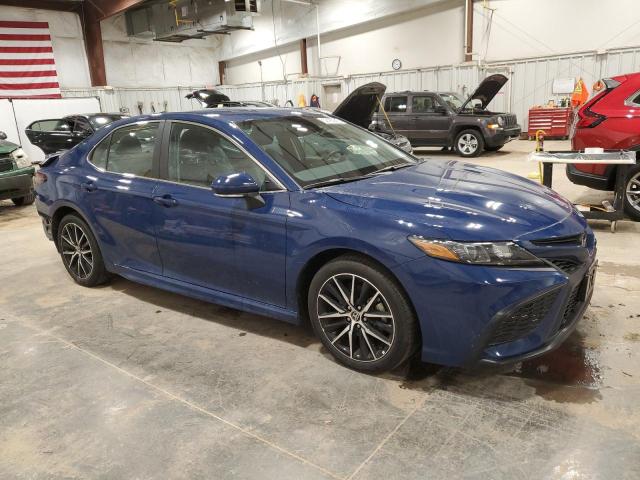 4T1G11BK1RU118382 - 2024 TOYOTA CAMRY SE NIGHT SHADE BLUE photo 4