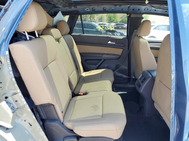 1V26C2CA0LC204168 - 2020 VOLKSWAGEN ATLAS CROS SE ლურჯი ფოტო 6