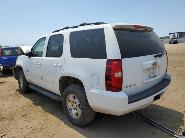 1GNSKAE02CR114364 - 2012 CHEVROLET TAHOE K1500 LS WHITE photo 2