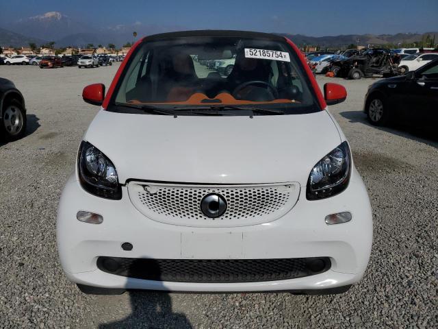 WMEFJ9BA4JK313450 - 2018 SMART FORTWO TWO TONE photo 5