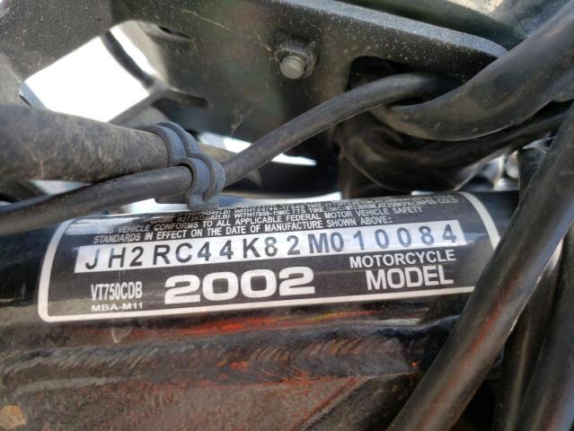 JH2RC44K82M010084 - 2002 HONDA VT750 CDB BLACK photo 10