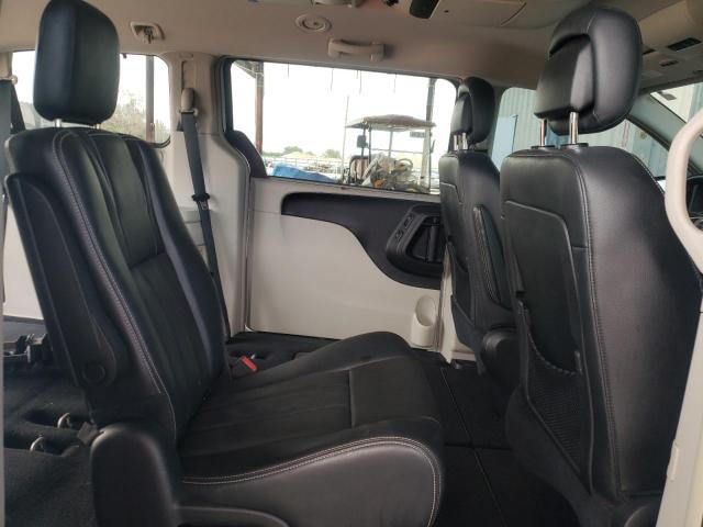 2C4RC1CG8CR278362 - 2012 CHRYSLER TOWN & COU TOURING L SILVER photo 10