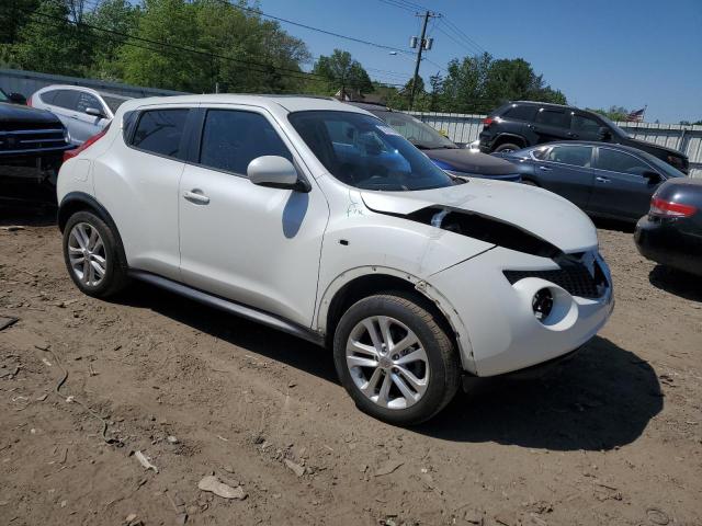 JN8AF5MVXET364796 - 2014 NISSAN JUKE S WHITE photo 4