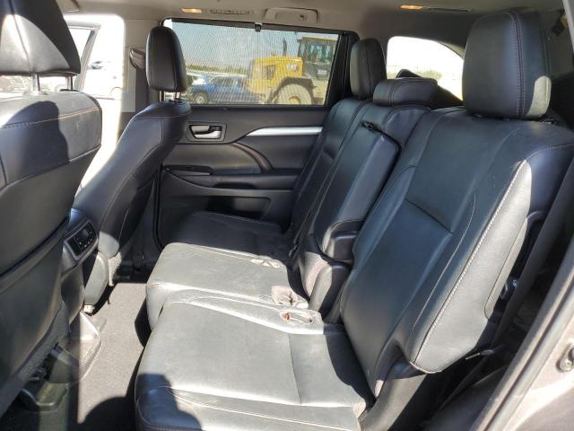 5TDKKRFH5GS502613 - 2016 TOYOTA HIGHLANDER XLE GRAY photo 10