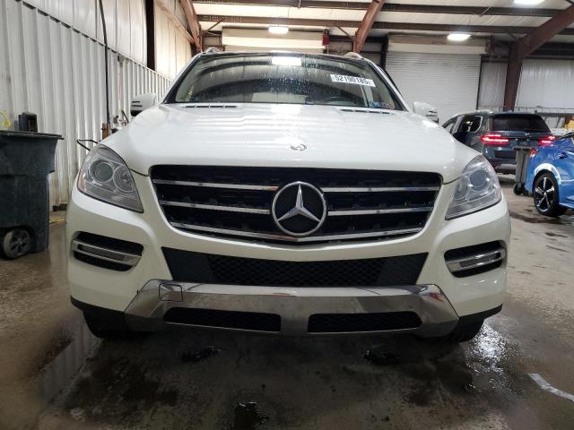 4JGDA5HB8DA180261 - 2013 MERCEDES-BENZ ML 350 4MATIC WHITE photo 5