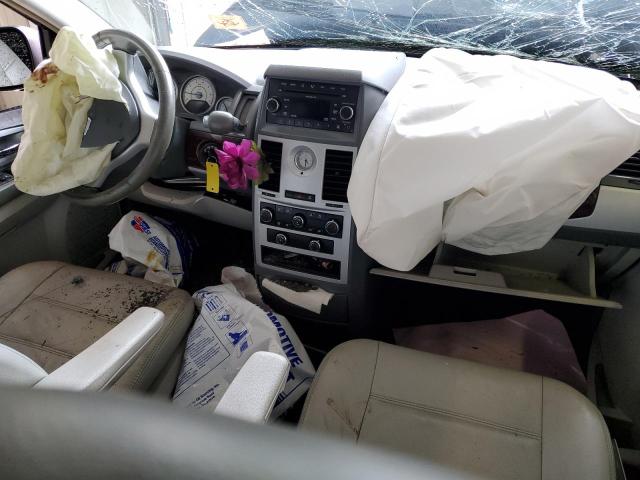 2A8HR54189R673932 - 2009 CHRYSLER TOWN & COU TOURING BLACK photo 8