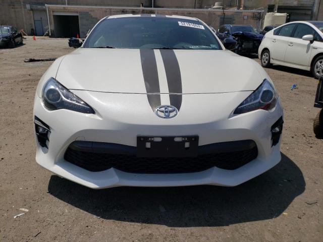 JF1ZNAA18H9708077 - 2017 TOYOTA 86 BASE WHITE photo 5