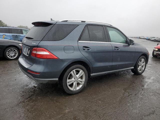 4JGDA5HBXDA248947 - 2013 MERCEDES-BENZ ML 350 4MATIC GRAY photo 3