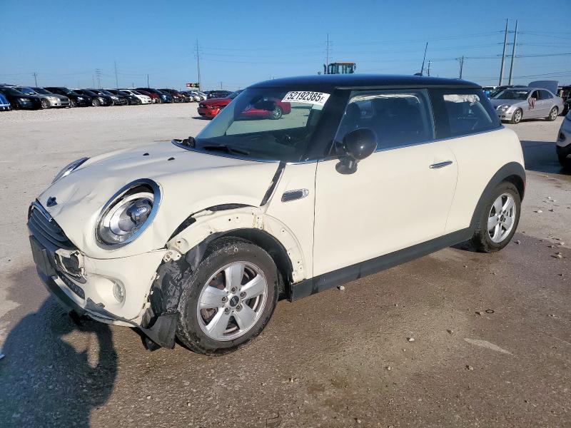 2016 MINI COOPER, 